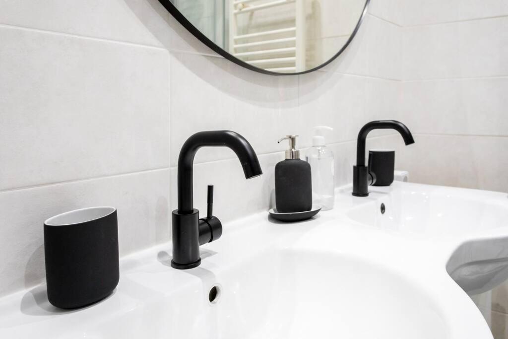 L7 Suite 5Mins Walk Old Town 3 Rooms Ac Wifi Nice Dış mekan fotoğraf